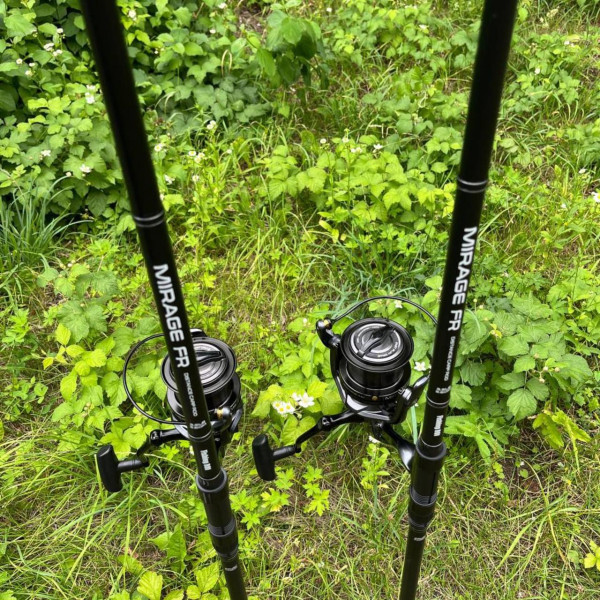 Набор для карповой рыбалки на два удилища Fishing ROI Mirage 3.5Lb Black