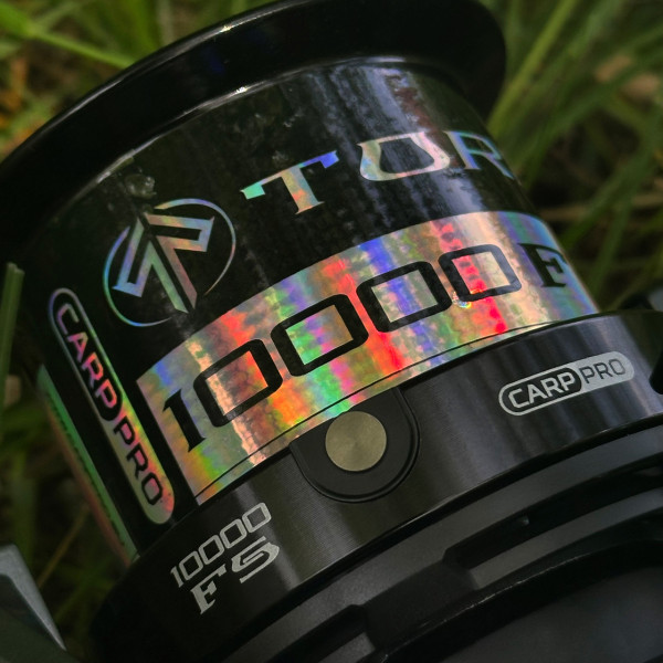 Набор для карповой рыбалки Carp Pro Tork: на три удилища спод и три катушки  Carp Pro Tork 10000 с бейтранером