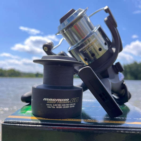 Карповая катушка Flagman Magnum Carp Feeder 6000 с бейтраннером, 3 подшипника, алюминиевая шпуля