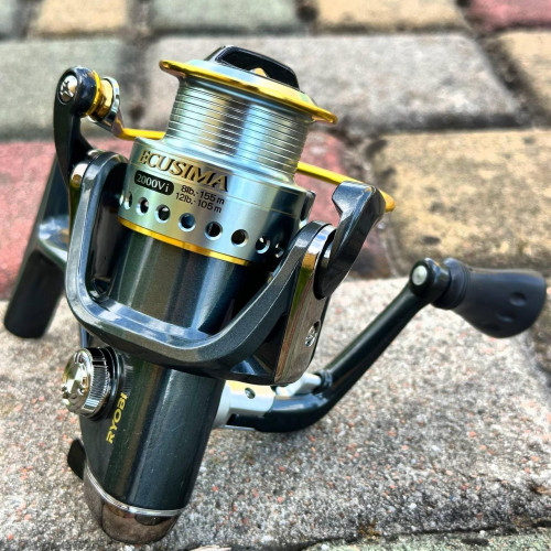 Катушка спиннинговая Ryobi Ecusima 2000, 6+1 подшипник, алюминиевая шпуля, кулісный механизм, прочный корпус