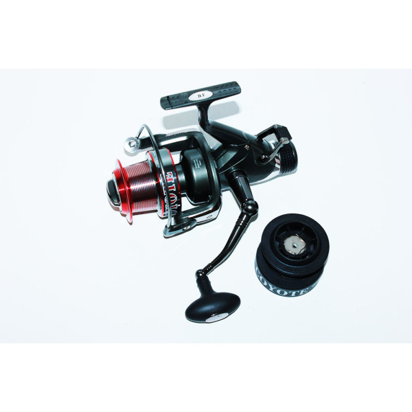 Коропова котушка BratFish COYOTE 4000 RD 3+1 bb baitrunner +доп. шпуля