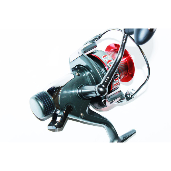 Коропова котушка BratFish COYOTE 4000 RD 3+1 bb baitrunner +доп. шпуля