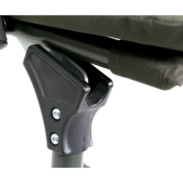Carp Pro DIAMOND Крісло коропове з флісовою подушкою