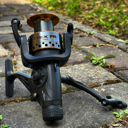 Корпусная карповая катушка Fishing ROI T-REX FR 5000 с бейтраннером, 3+1 подшипник, пластиковая шпуля, мощная