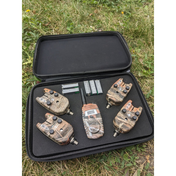 Набор сигнализаторов Sam's Fish Набор в кейсе (с пейджером) Camo 4+1 SF23997