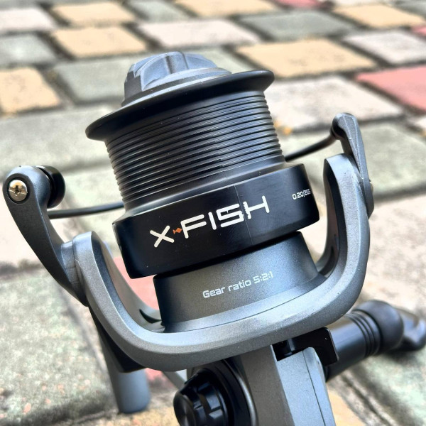 Котушка фідерна X-Fish Trophy Baitrunner 5000, 1+1 підшипник, передній фрикціон, бейтранер, пластикова шпуля, 5.2:1