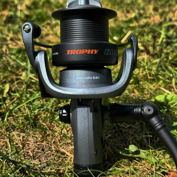 Катушка фидерная X-Fish Trophy Baitrunner 6000, передний фрикцион, система байтраннер, 5.2:1, 1+1 подшипник