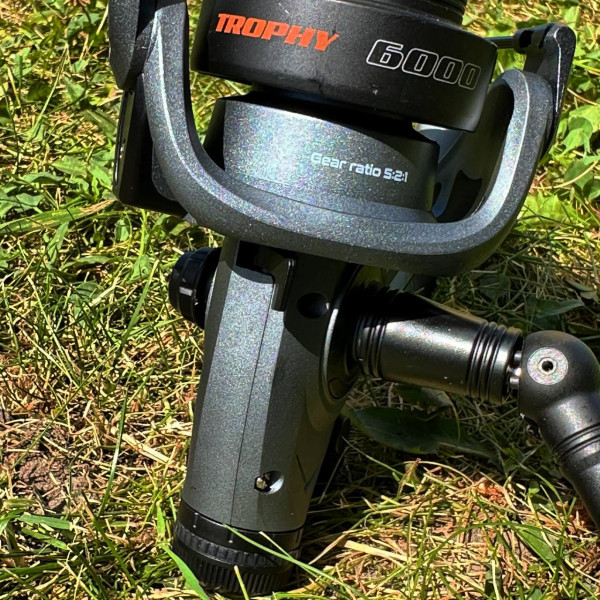 Катушка фидерная X-Fish Trophy Baitrunner 6000, передний фрикцион, система байтраннер, 5.2:1, 1+1 подшипник