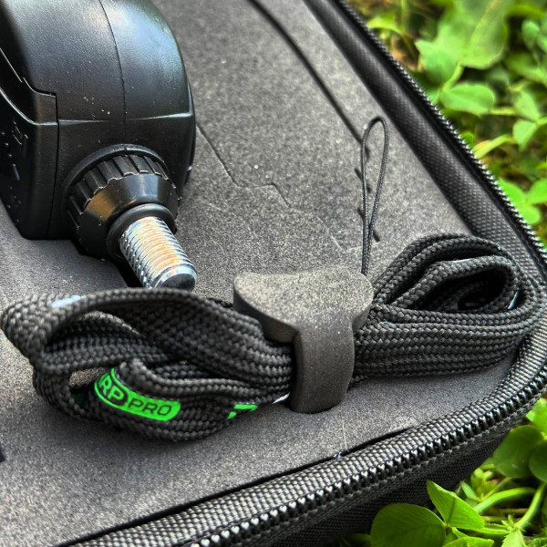 Набір електронних сигналізаторів клювання Carp Pro D-Carp WT 3+1, водозахищені, дальність 250-350 м, 3 сигналізатори