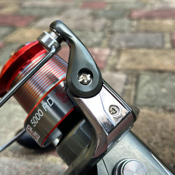 Котушка коропова BratFishing COYOTE 5000 Baitrunner RD, 9+1 підшипник, запасна графітова шпуля