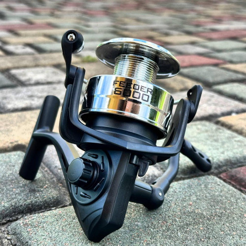Катушка фидерная Flagman Avenger Feeder 6000, 1 подшипник, передний фрикцион, пластиковая шпуля