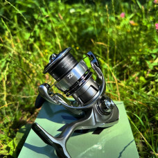 Безынерционная катушка Daiwa Exceler LT 3000-C 2023, легкая, с передним фрикционом, 4 подшипника