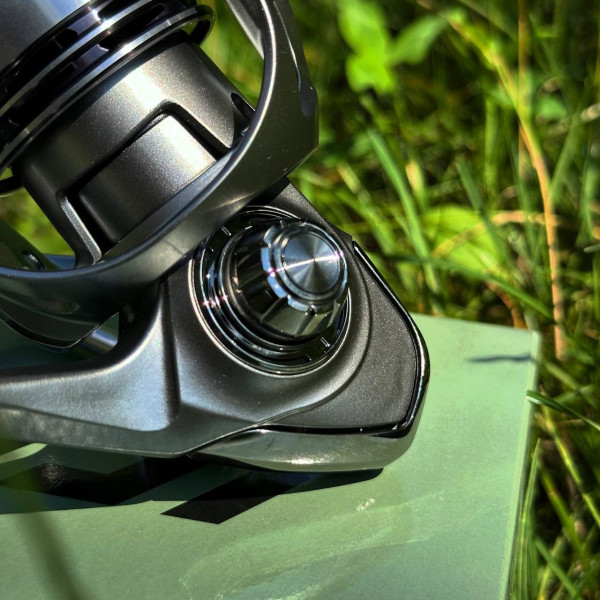 Безынерционная катушка Daiwa Exceler LT 3000-C 2023, легкая, с передним фрикционом, 4 подшипника