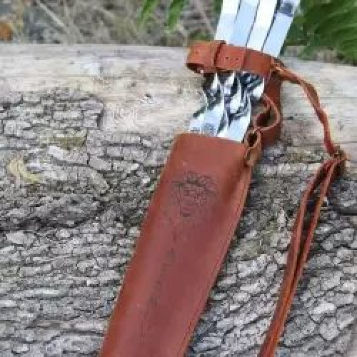 Чохол для шампурів шкіряний, 6 шт., з дерев'яними ручками, ремінь, натуральна шкіра