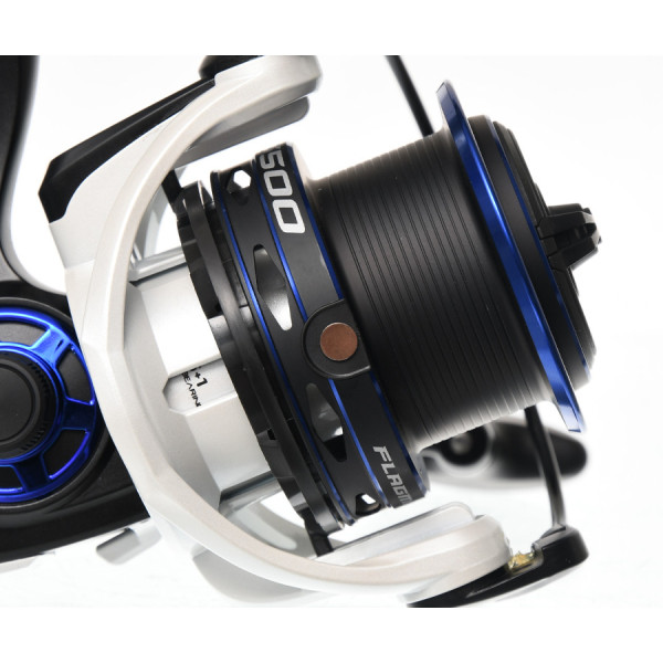 Катушка фидерная Flagman Cast Master Feeder 5500 SI 5+1BB передний фрикцион лёгкая мощная для дальних забросов
