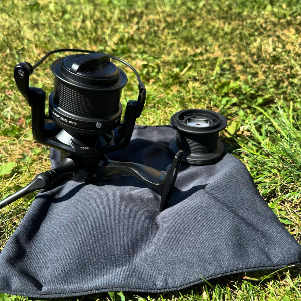 Котушка безінерційна Brain Apex Carp Big Pit 8000, 6+1 підшипник, передній фрикціон, Super Shallow Spool, передаточне число 4.11,