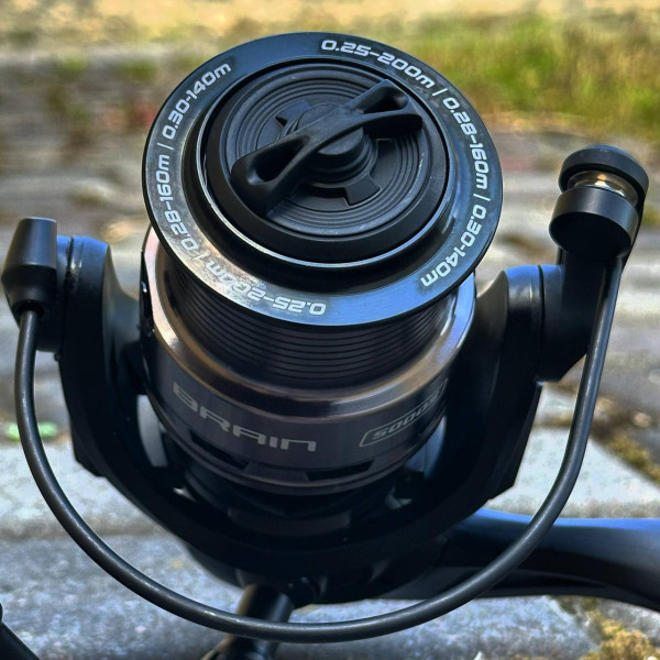 Безінерційна котушка Brain Classic III Feeder 5000S, 4+1 підшипник, передній фрикціон, 4.9:1, для фідерної та донної ловлі
