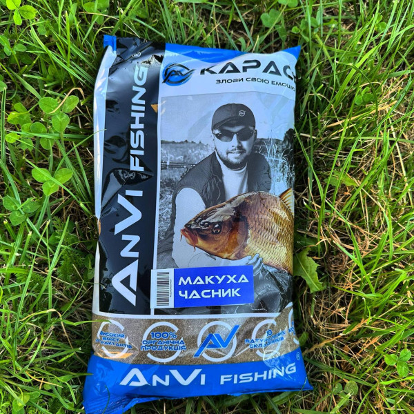 Добовий набір прикормки зі смаком часнику на карася Anvi