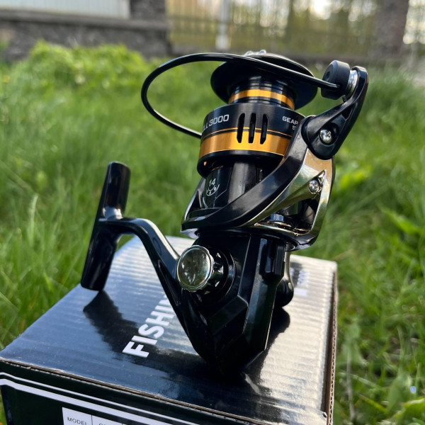 Котушка спінінгова FISHING REEL 2000 5.2:1 0.205мм 230м
