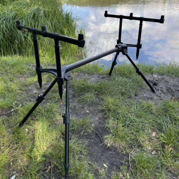 Карповий набір Flagman Magnum Black Carp: 3 вудилища + котушки з бейтранером + род-под Carp Pro