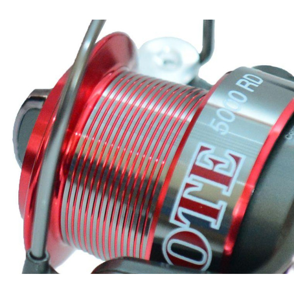 Коропова котушка BratFish COYOTE 6000 RD 6+1bb baitrunner +доп. шпуля