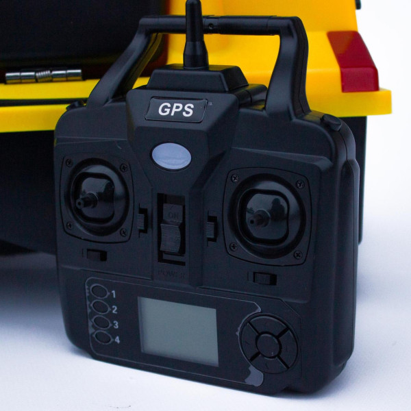 Кораблик для прикормки Flytec V020 GPS Bait Boat жовтий 40 точок автоповернення 3 бункери до 2 кг дистанція 300 м Li-ion 12000 мАг