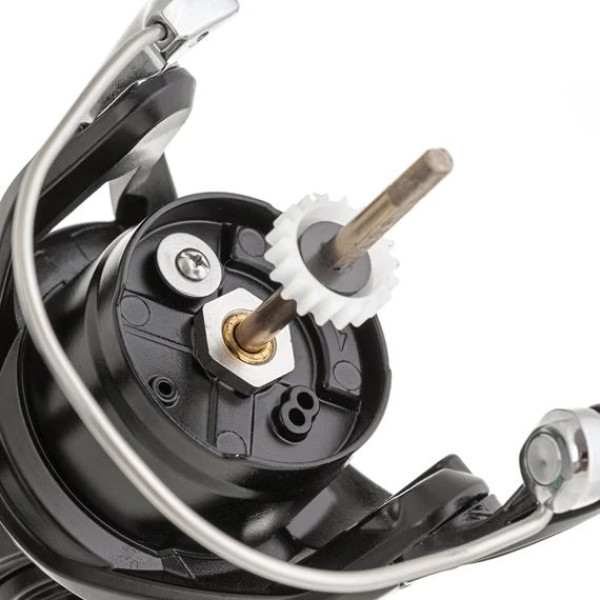 Котушка Shimano Nexave FI 2500 3+1BB