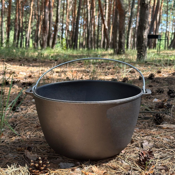 Казан туристический Mangalzavod КТ-08КС чугунный 8л с крышкой-сковородой