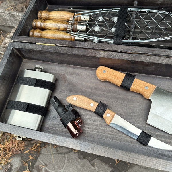 Набор шампуров Mangalzavod Мастер BBQ в темном кейсе с подставками