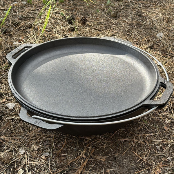Казан азіатський чавунний Mangalzavod КА-12КС 12 л з кришкою-сковородою