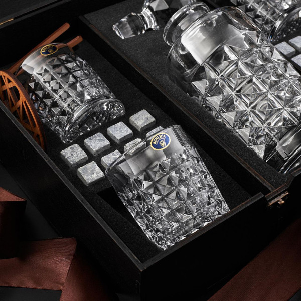 Подарунковий набір для віскі EuroMarket Diamond графін 4 склянки з богемського скла