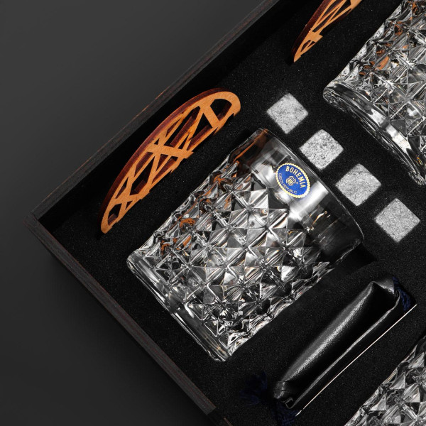 Подарочный набор для виски EuroMarket Diamond с камнями и костерами