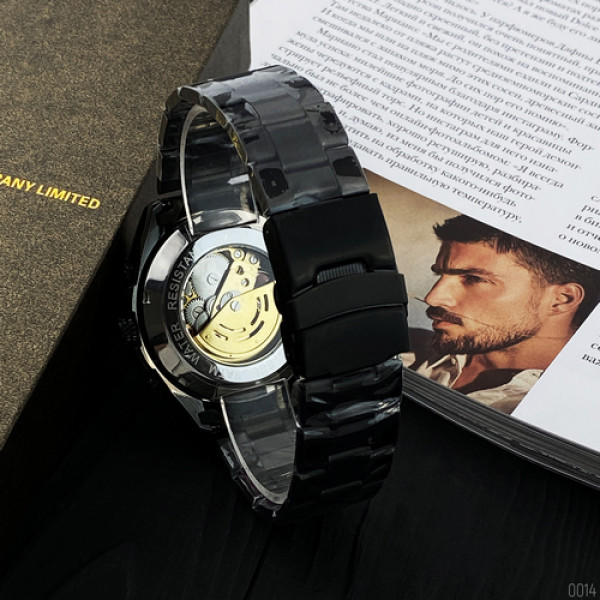 Мужские часы Forsining 8130 Black-Gold-Black механические черные