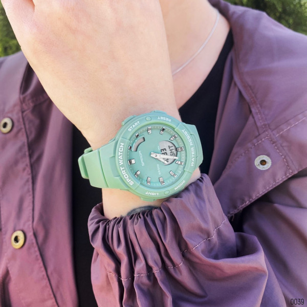 Женские спортивные часы Sanda 6005 Green с водозащитой 5 ATM