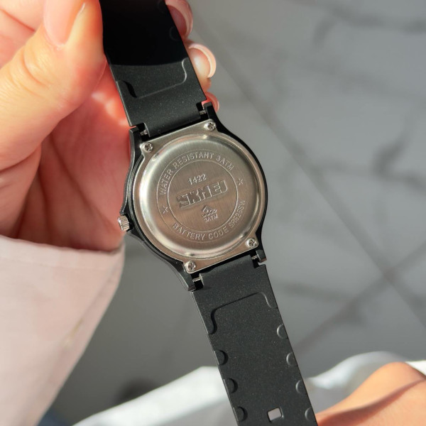Часы Skmei 1422BK Black кварцевые водонепроницаемые черные унисекс