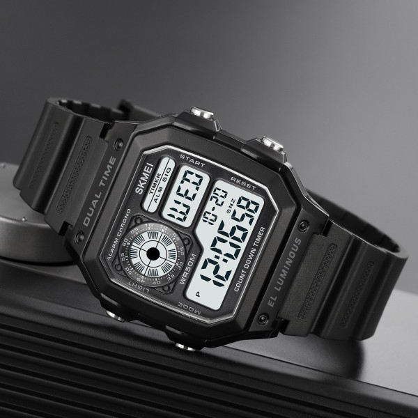 Тактические электронные часы Skmei 1998BK Black с водозащитой 5 ATM