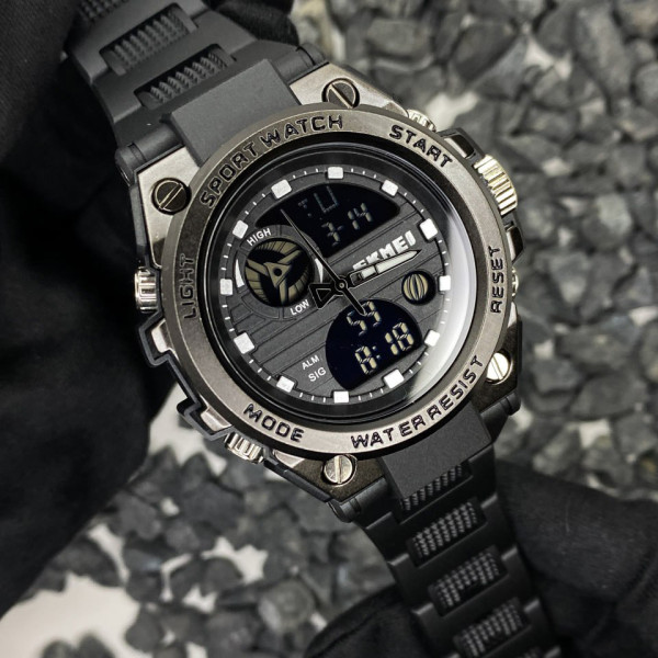 Чоловічий тактичний годинник Skmei 2031BK Black з водозахистом 5 ATM
