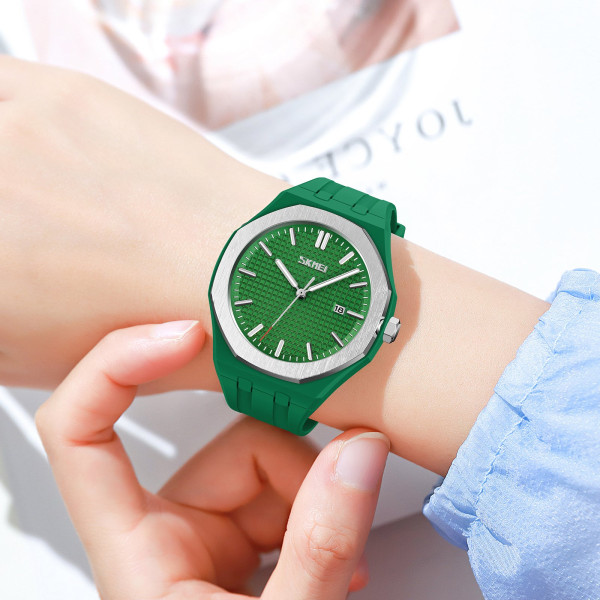 Чоловічий годинник Skmei 9299GN Green кварцовий із люмінесценцією
