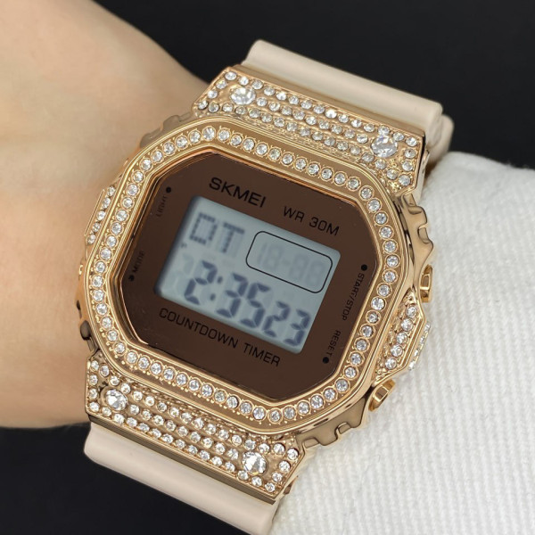 Жіночий електронний годинник Skmei 2000BK Black із каучуковим ремінцем