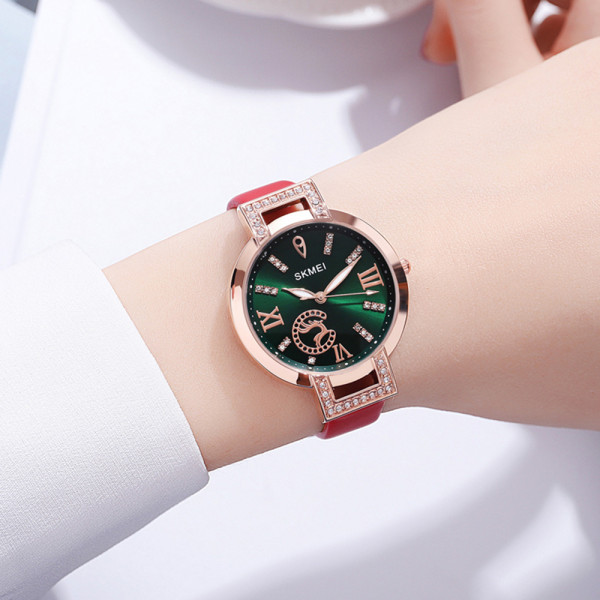 Женские часы Skmei 1977RD Red с кожаным корешком и люминесценцией