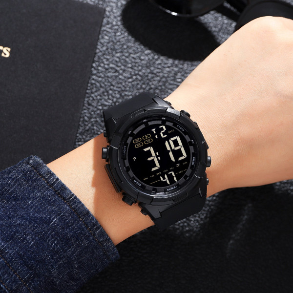 Мужские тактические часы Skmei 1845TN Titanium черные с подсветкой
