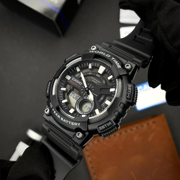 Чоловічий годинник Casio AEQ-110W-1A з водозахистом 10 ATM та підсвічуванням