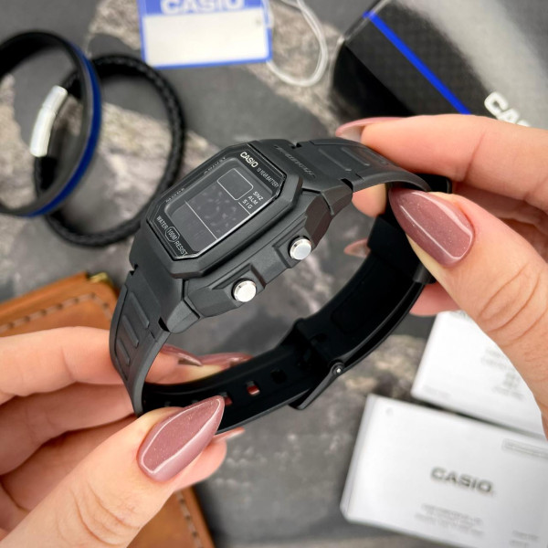 Мужские часы Casio W-800H-1B электронные водонепроницаемые черные