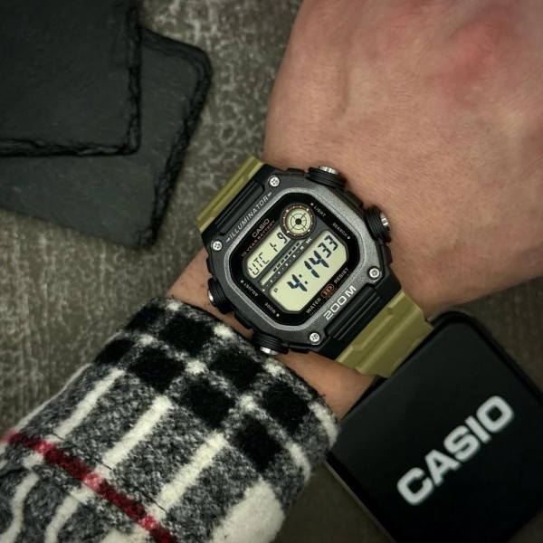 Мужские электронные часы Casio DW-291HX-5A с водозащитой 20 ATM
