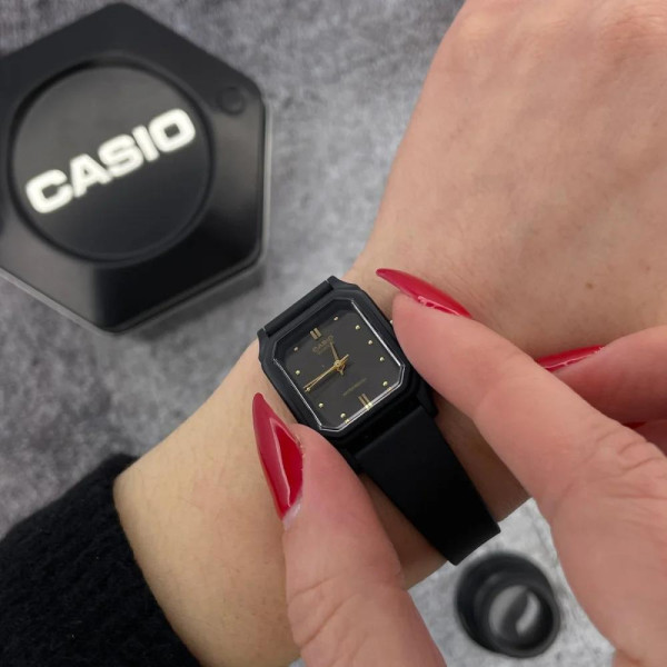 Женские часы Casio LQ-142E-1A кварцевые с минеральным стеклом черные