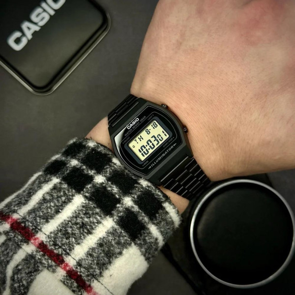 Мужские часы Casio B640WB-1A черные электронные водонепроницаемые