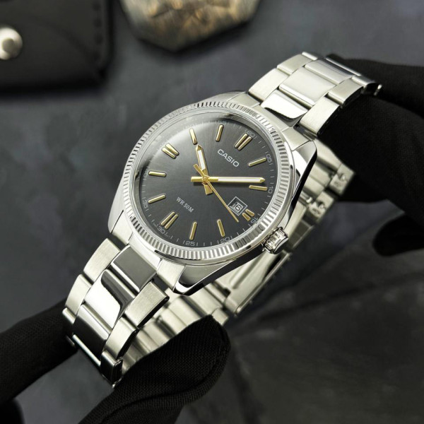 Чоловічий годинник Casio MTP-1302D-1A2 кварцовий водозахист 5 ATM