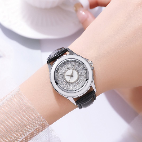 Жіночий годинник Skmei 2172SIBK Silver-Black класичний зі шкіряним ремінцем