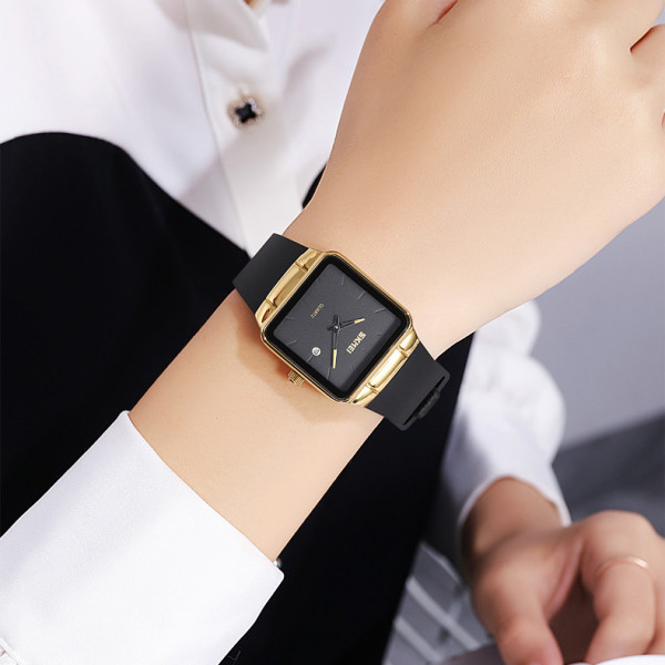 Женские часы Skmei 2173GDBK Gold-Black прямоугольные кварцевые 3 ATM
