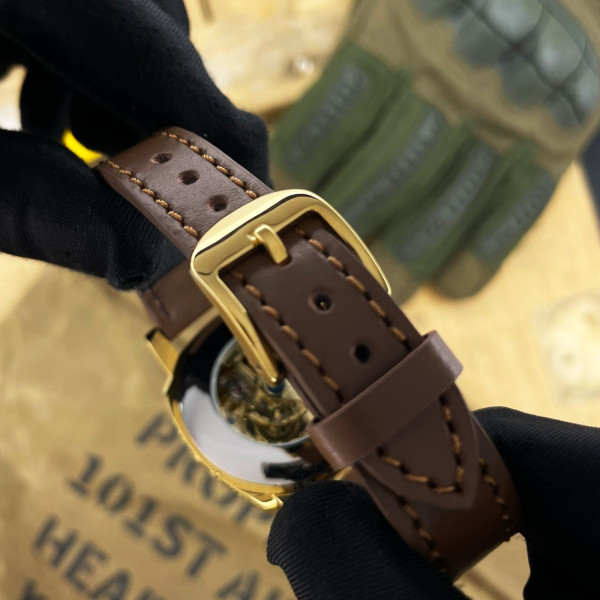 Женские механические часы Awarder 021 Де би не була Gold-Black-Brown с кожаным ремешком